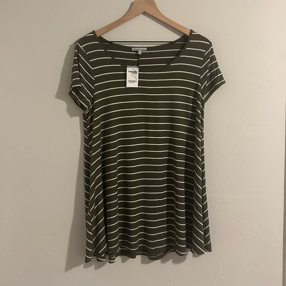 Green & White Oversized Tee